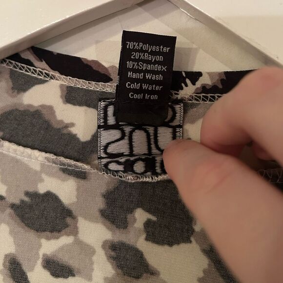 Clara Sun Woo USA Womens Size Small Animal Print Stretchy Open Front Cardigan - Picture 7 of 13